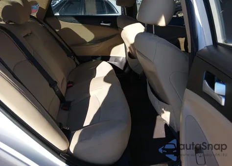 2013 Hyundai Sonata Gls z USA, uszkodzony, nr VIN 5NPEB4ACXDH757481